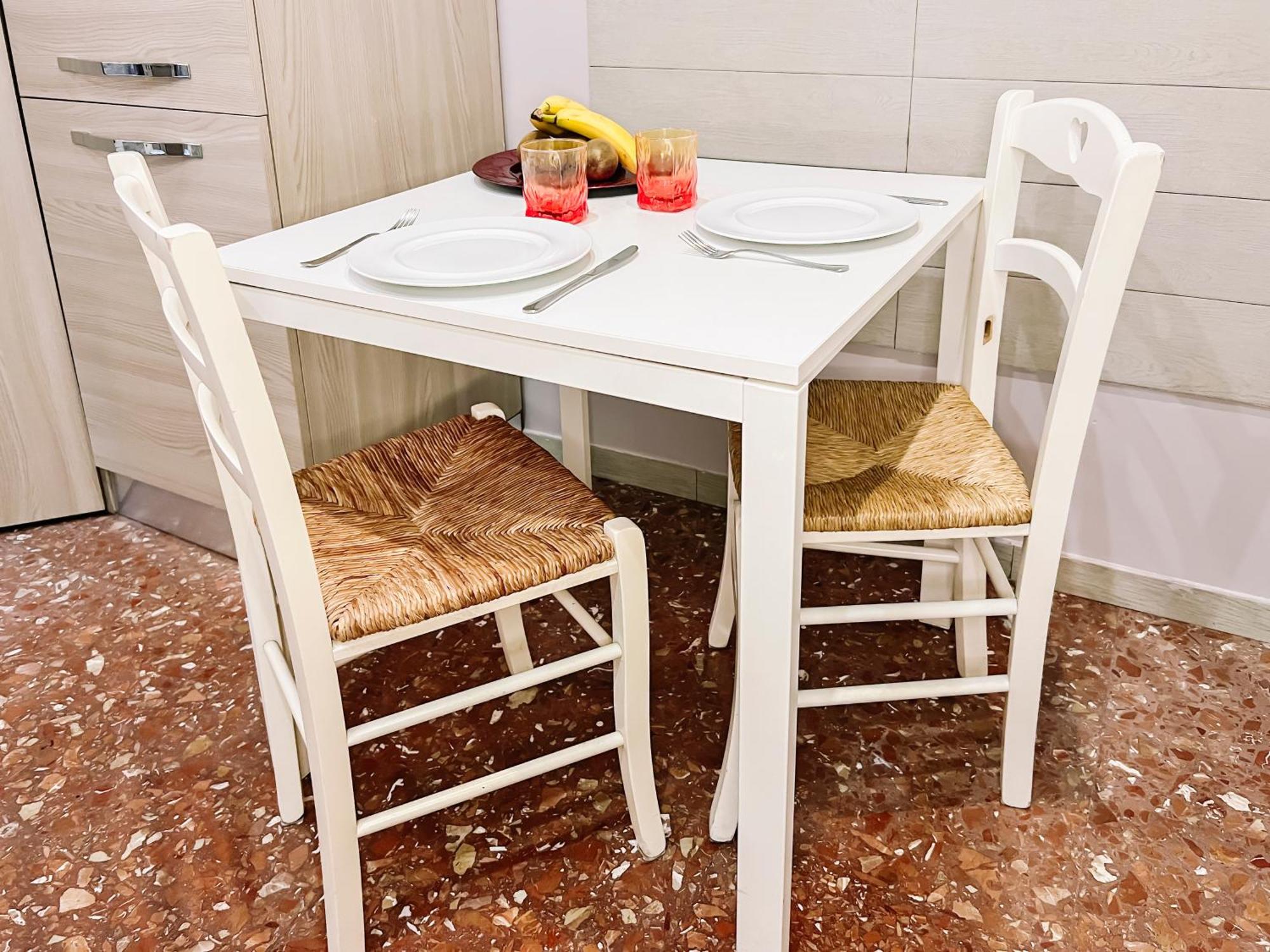 Moderno E Luminoso Monolocale Con Terrazza Privata Alloggio in famiglia Roma